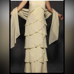 Patra Cream Layered Wedding Dress